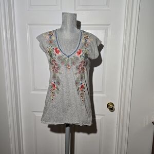 JOHNNY WAS embroidered Tee